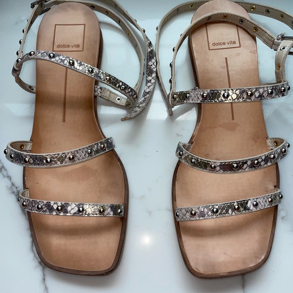 Dolce Vita sandals - Picture 1 of 4